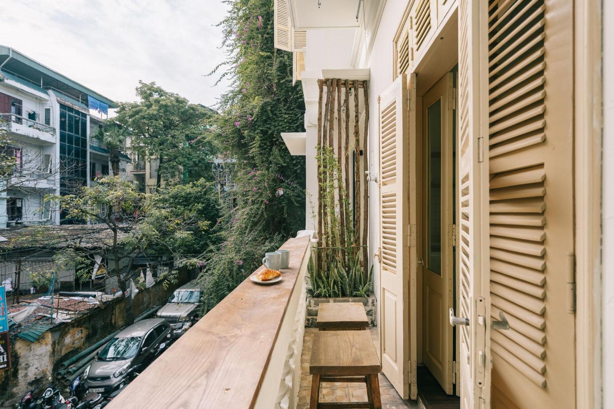 Nyna House - Rooftop Garden - Egg Coffee Class * Hanoi
